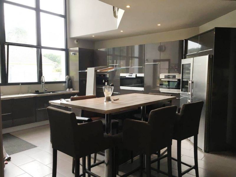 ACHETER UNE MAISON  DE 6 CHAMBRES A MONT SAINT AIGNAN 76130